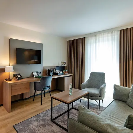 Отель Rogner 5*