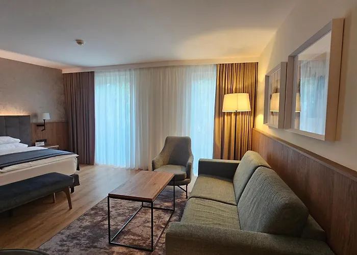 Rogner 5* Tirana